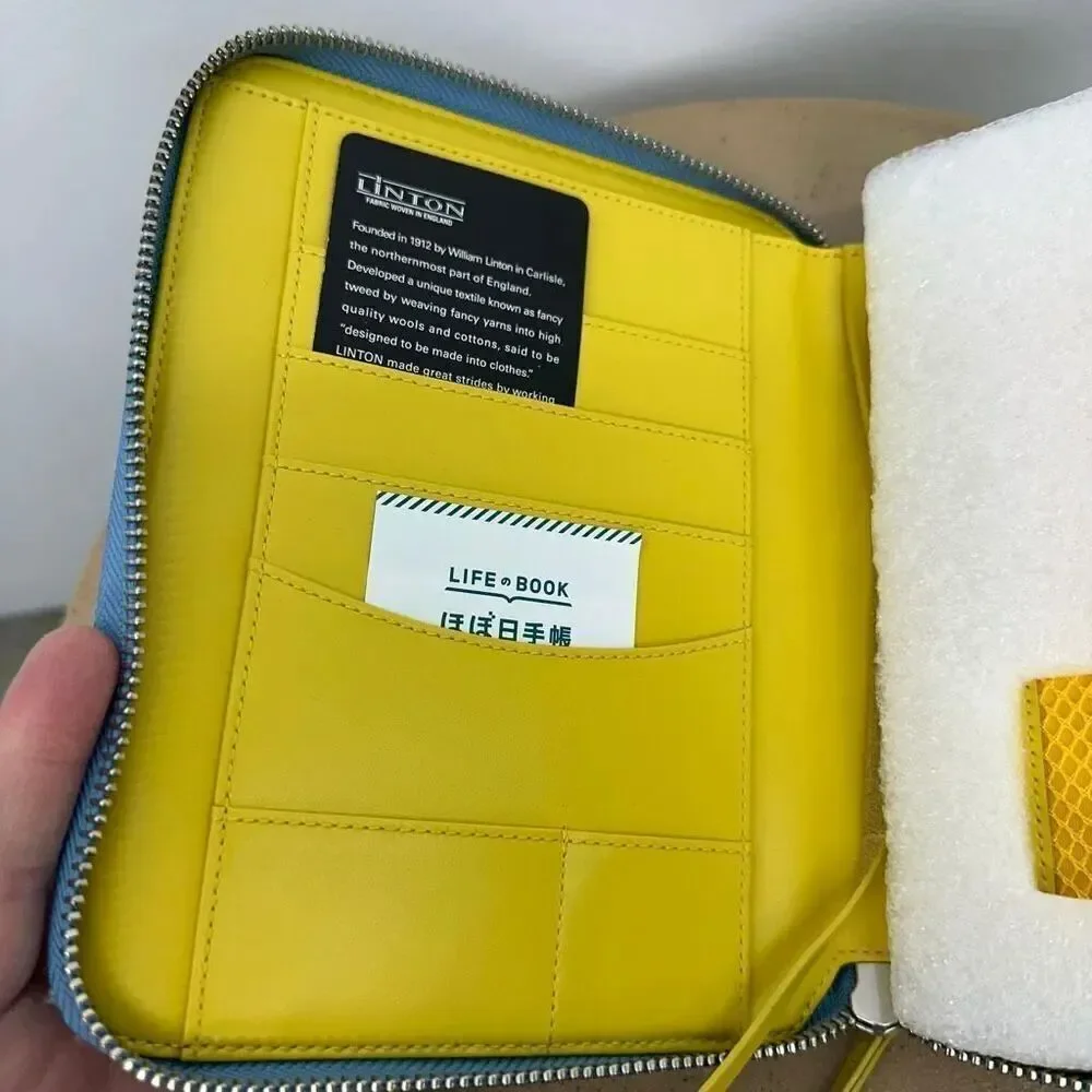 Hobonichi Techo Linton Vacances A6 Original Size